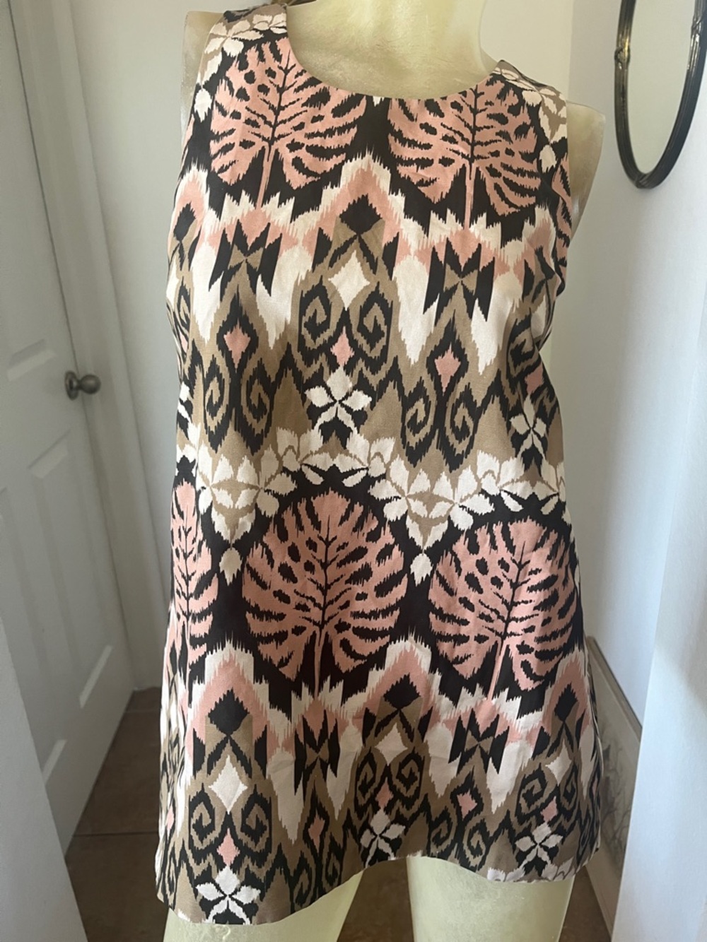 Tyler Boe Patterned Sleeveless Top